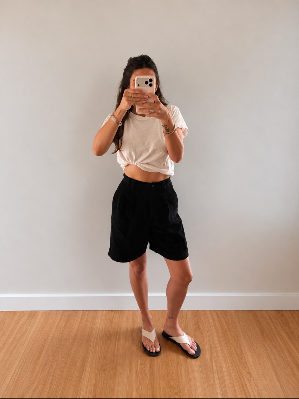 Black Corduroy High Waist Pleated Long Shorts Sz 27 | Rafaella